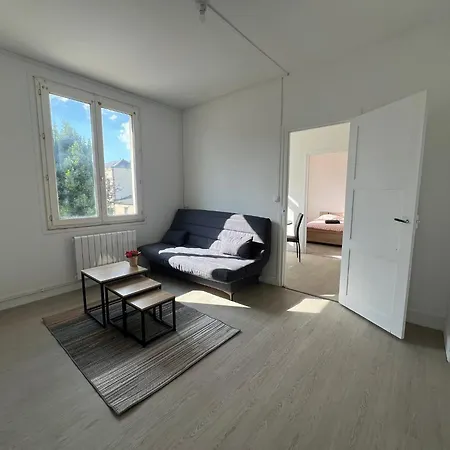 Le Robespierre Apartment *